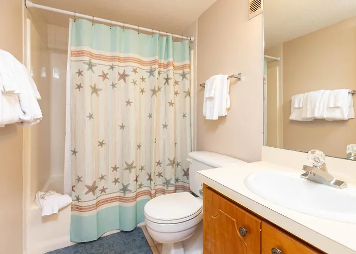 Apartment Island Winds East 203